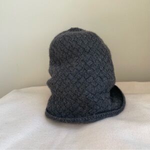 Portolano Gray Cashmere Silk Wool Knit Hat Beanie